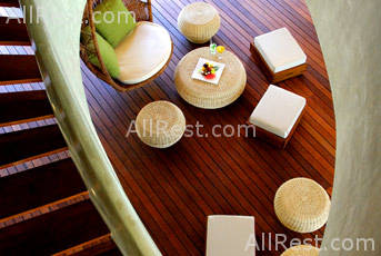 W Retreat & Spa 38